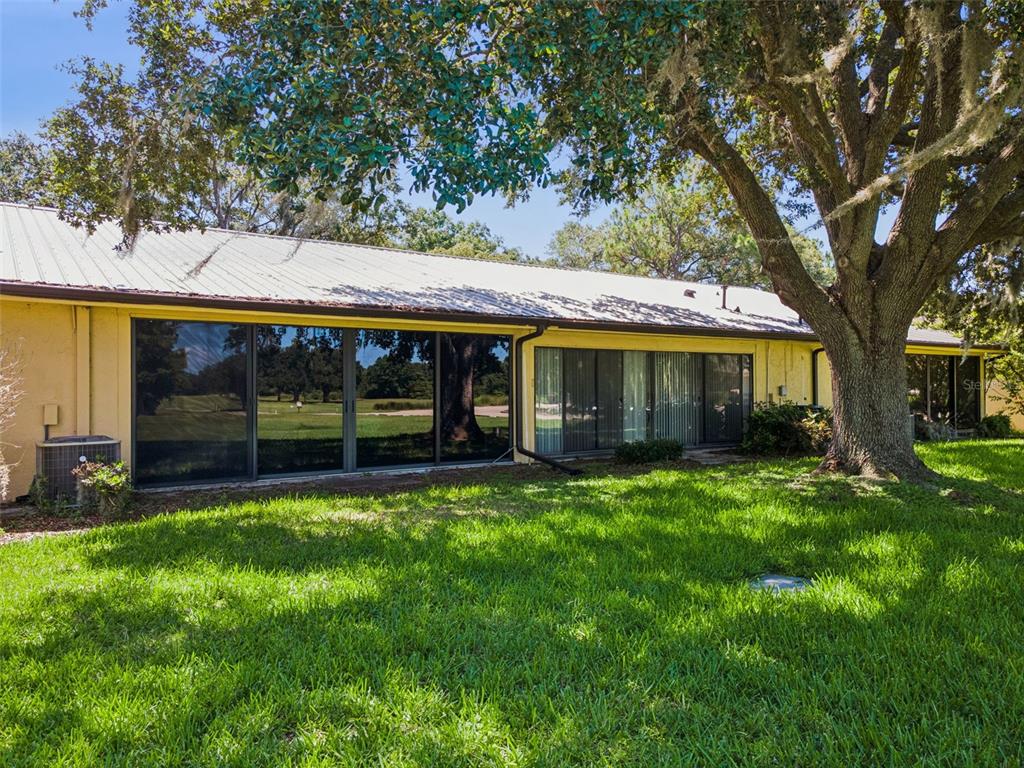 664 Clubhouse Road Winter Haven, FL 33884 - Photo 23 of 33