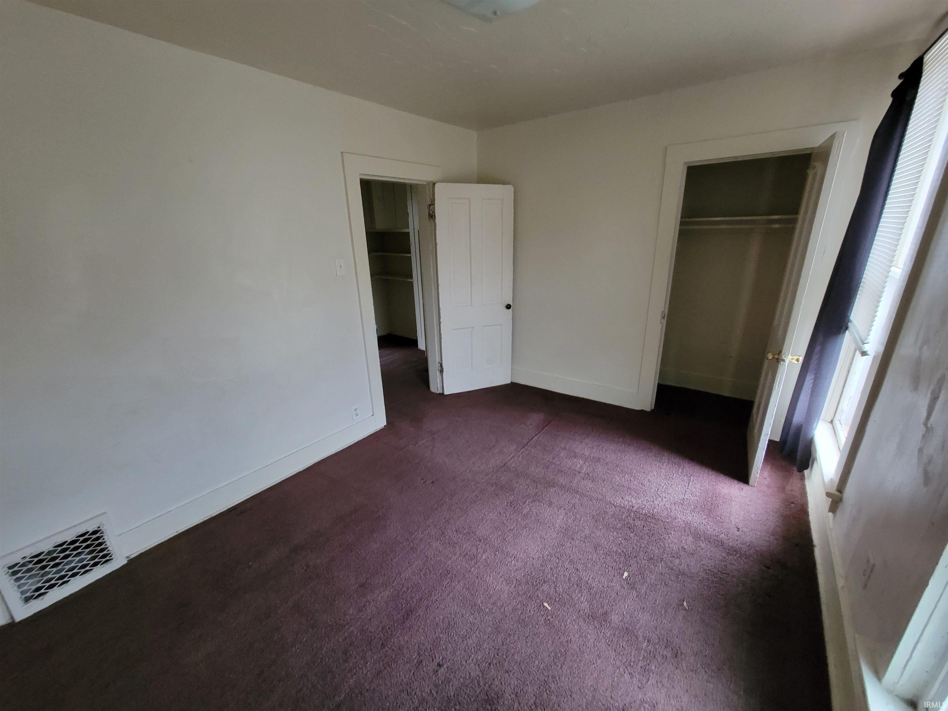 1217 Michigan Avenue Fort Wayne, IN 46802 - Photo 5 of 32