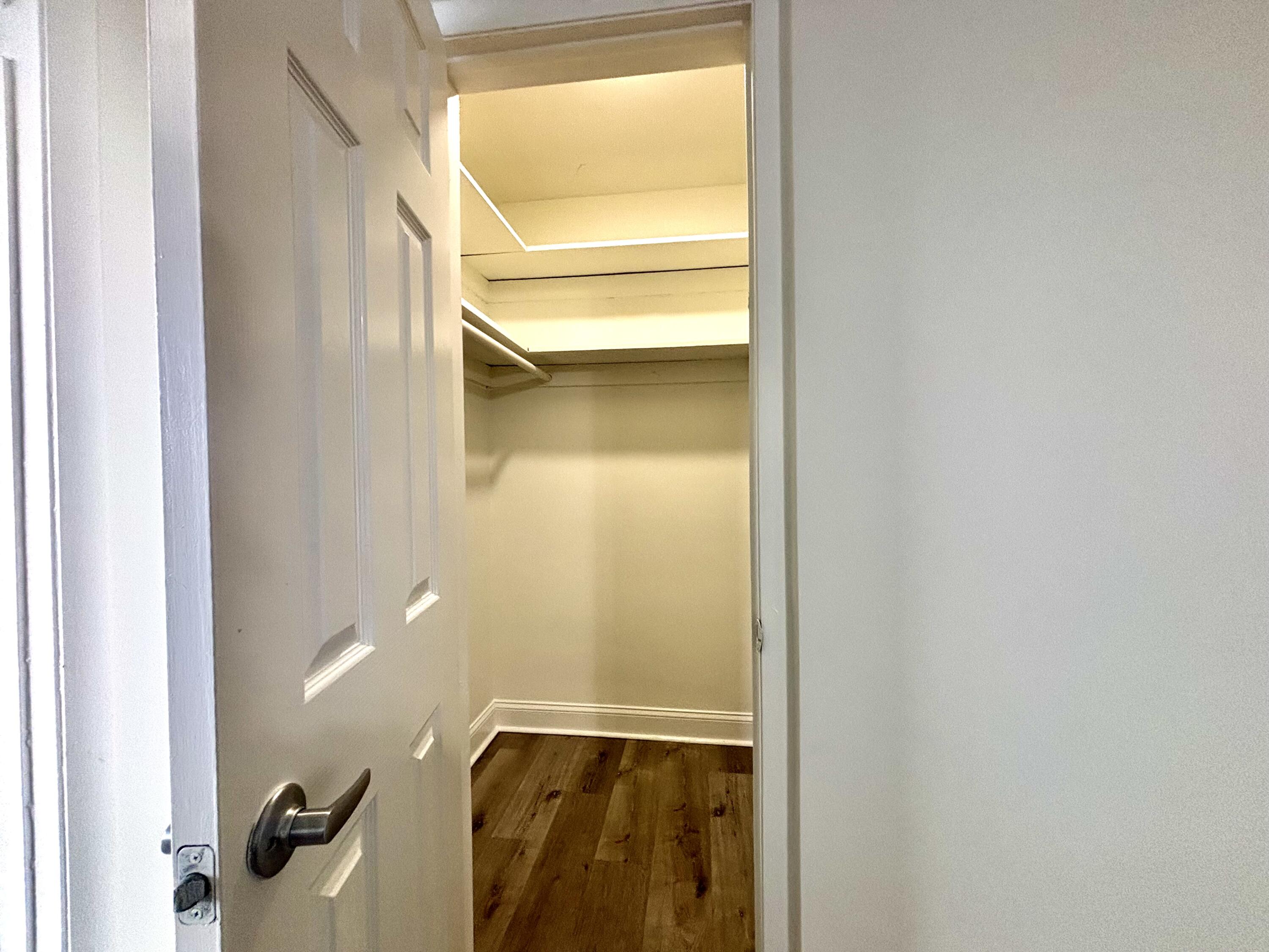 431 West Camino Real, Unit 28 Boca Raton, FL 33432 - Photo 7 of 11 IMG_2200