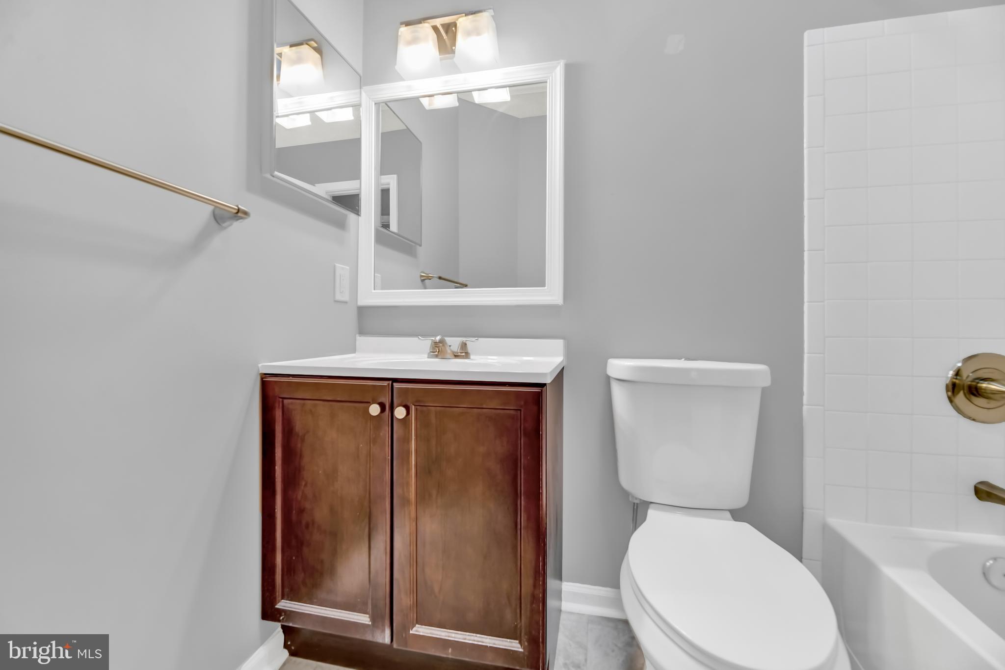 2013 Hackberry Road Baltimore, MD 21221 - Photo 14 of 29