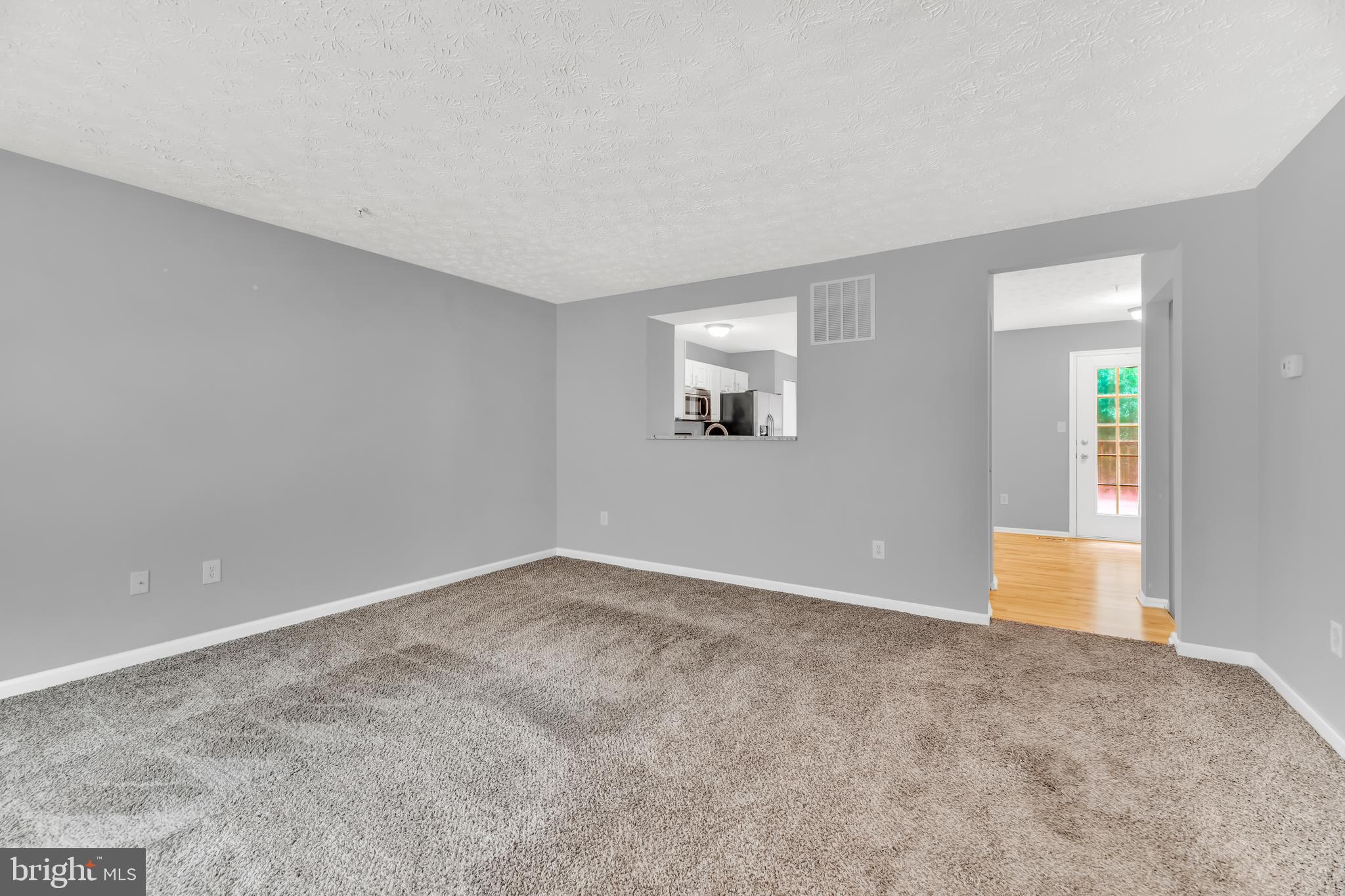 2013 Hackberry Road Baltimore, MD 21221 - Photo 8 of 29