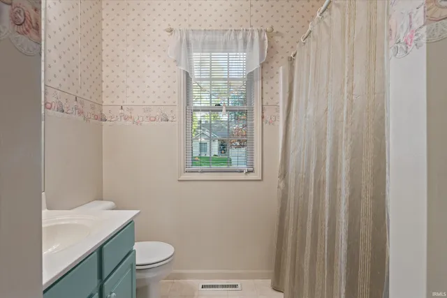 $309,900 | 2217 Woodland Court, Elkhart, IN 46514