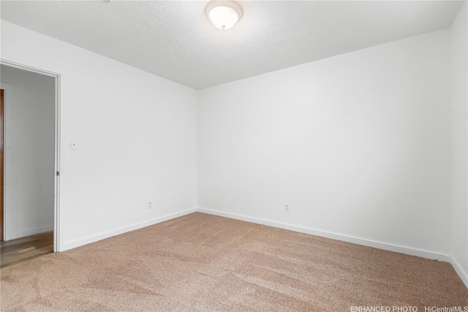 47-325 Ahuimanu Road Kaneohe, HI 96744 - Photo 8 of 24 a view of an empty room