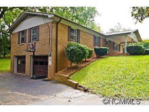 16 Sedgefield Road Candler, NC 28715 - Photo 2 of 16 Gallery Image 2
