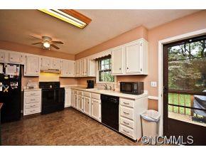 16 Sedgefield Road Candler, NC 28715 - Photo 5 of 16 Gallery Image 5