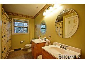 16 Sedgefield Road Candler, NC 28715 - Photo 10 of 16 Gallery Image 10