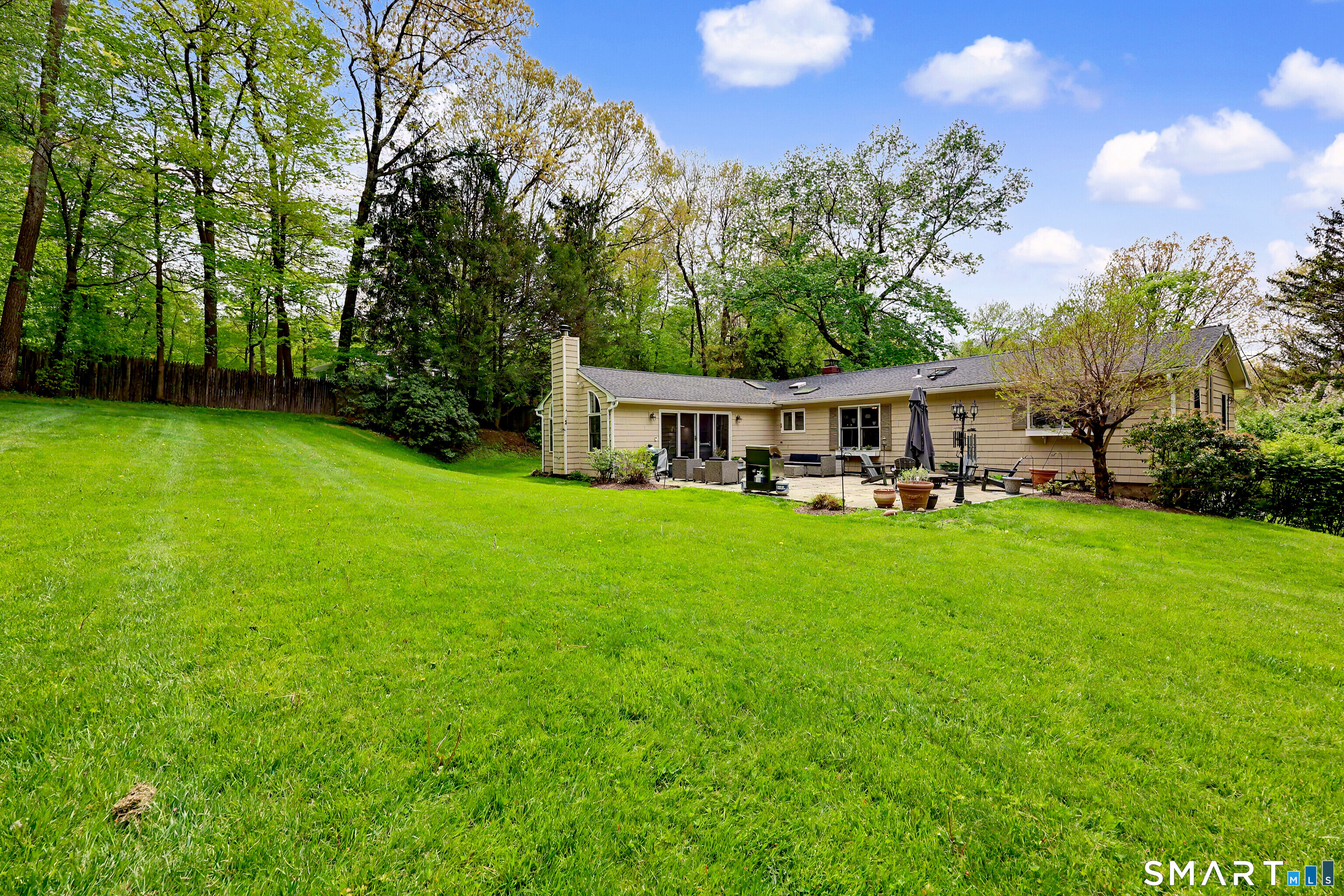 46 Todds Road Ridgefield, CT 06877 - Photo 6 of 35 Serenity, ease and relaxation are hallmarks of this home
