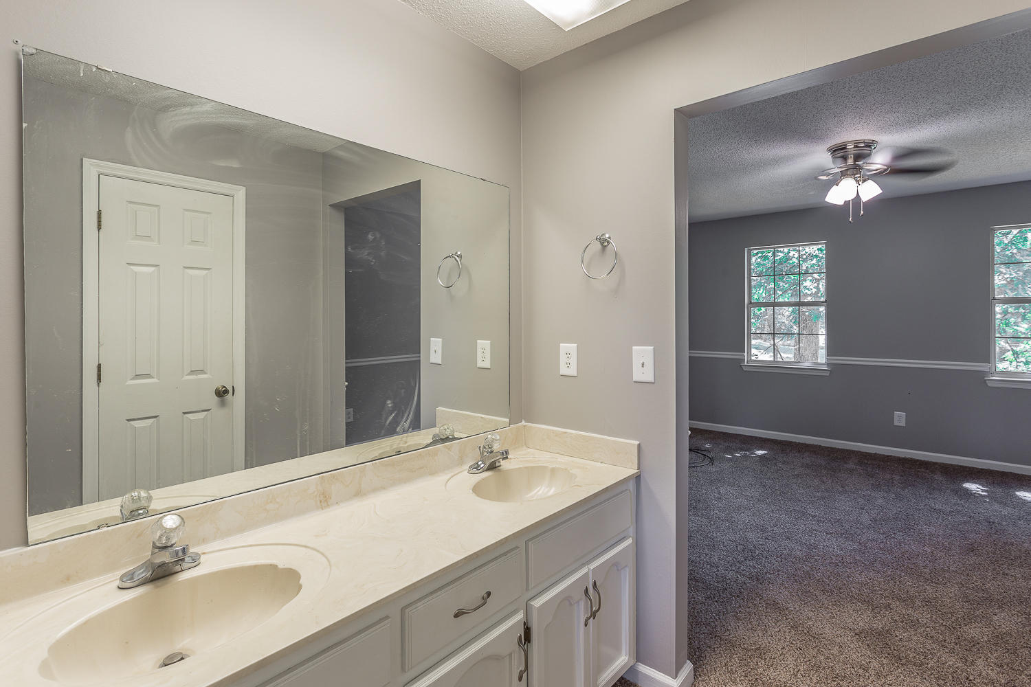 325 Bookout Road Ringgold, GA 30736 - Photo 16 of 34 Master Bath