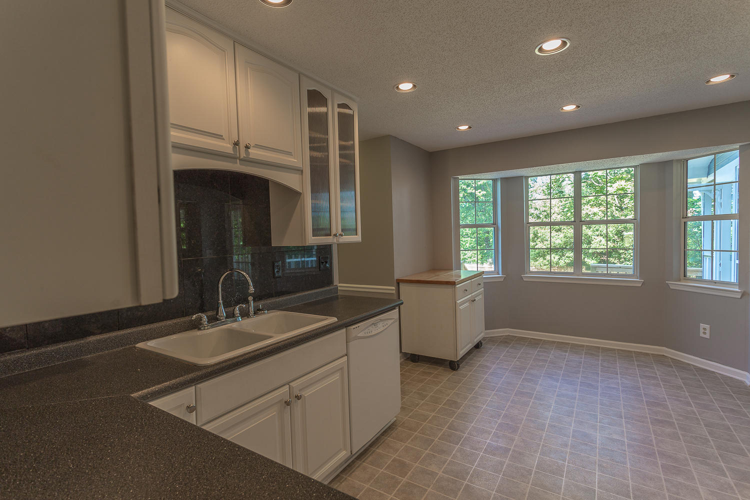 325 Bookout Road Ringgold, GA 30736 - Photo 6 of 34 Kitchen
