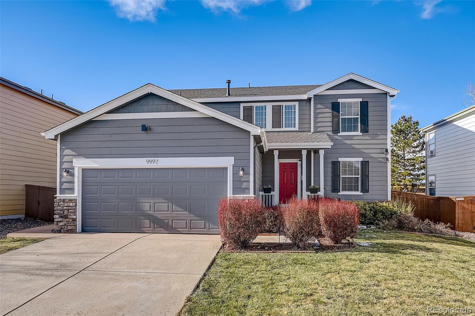 9997 Strathfield Lane Highlands Ranch, CO 80126 - Photo 3 of 8 Gallery Image 3
