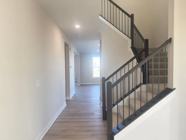 $949,900 | 18250 102nd Place North, Maple Grove, MN 55311