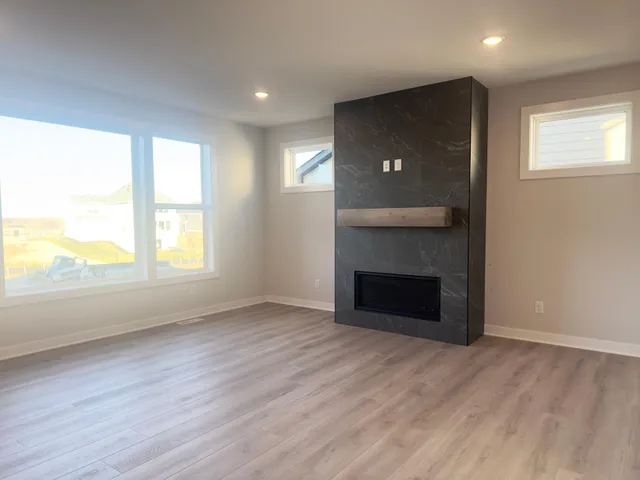 $949,900 | 18250 102nd Place North, Maple Grove, MN 55311