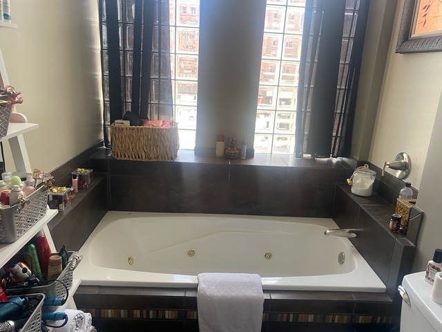 212 North Center Street, Unit 205 Bloomington, IL 61701 - Photo 12 of 25