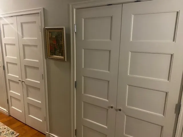 $262,000 | 212 North Center Street, Unit 205, Bloomington, IL 61701