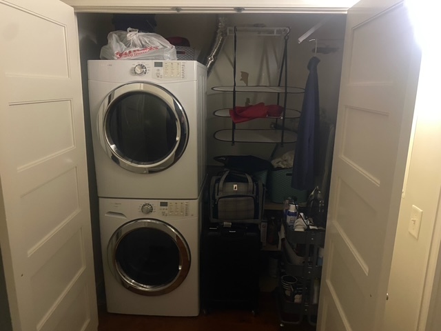 212 North Center Street, Unit 205 Bloomington, IL 61701 - Photo 18 of 25