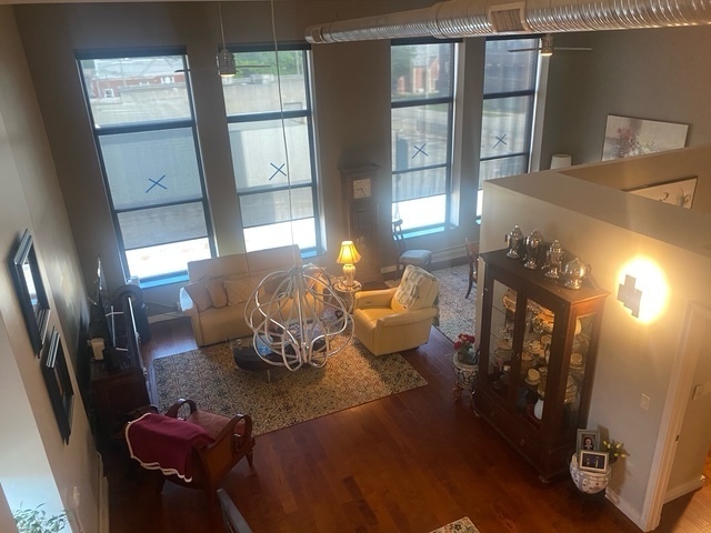 212 North Center Street, Unit 205 Bloomington, IL 61701 - Photo 3 of 25