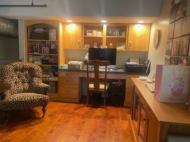 212 North Center Street, Unit 205 Bloomington, IL 61701 - Photo 6 of 25