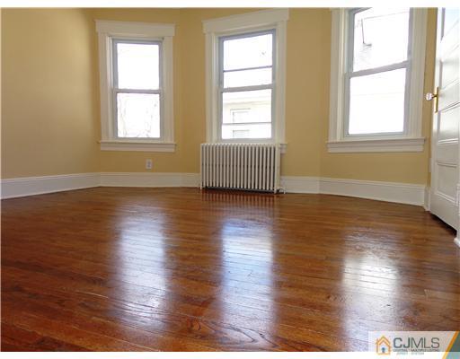 336 2nd Street Dunellen, NJ 08812 - Photo 12 of 16 Gallery Image 12