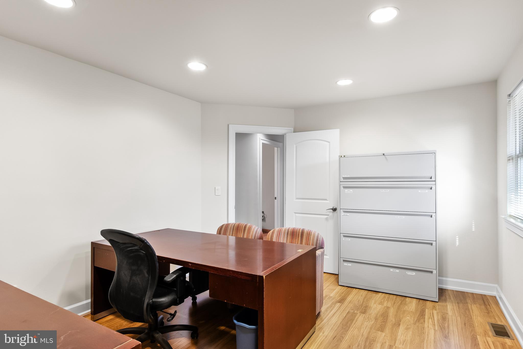 429 East Main Street Maple Shade, NJ 08052 - Photo 42 of 72 Office, conference room or living room