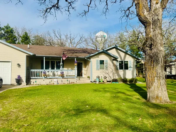 $364,900 | 216 North Birch Street, Royalton, MN 56373