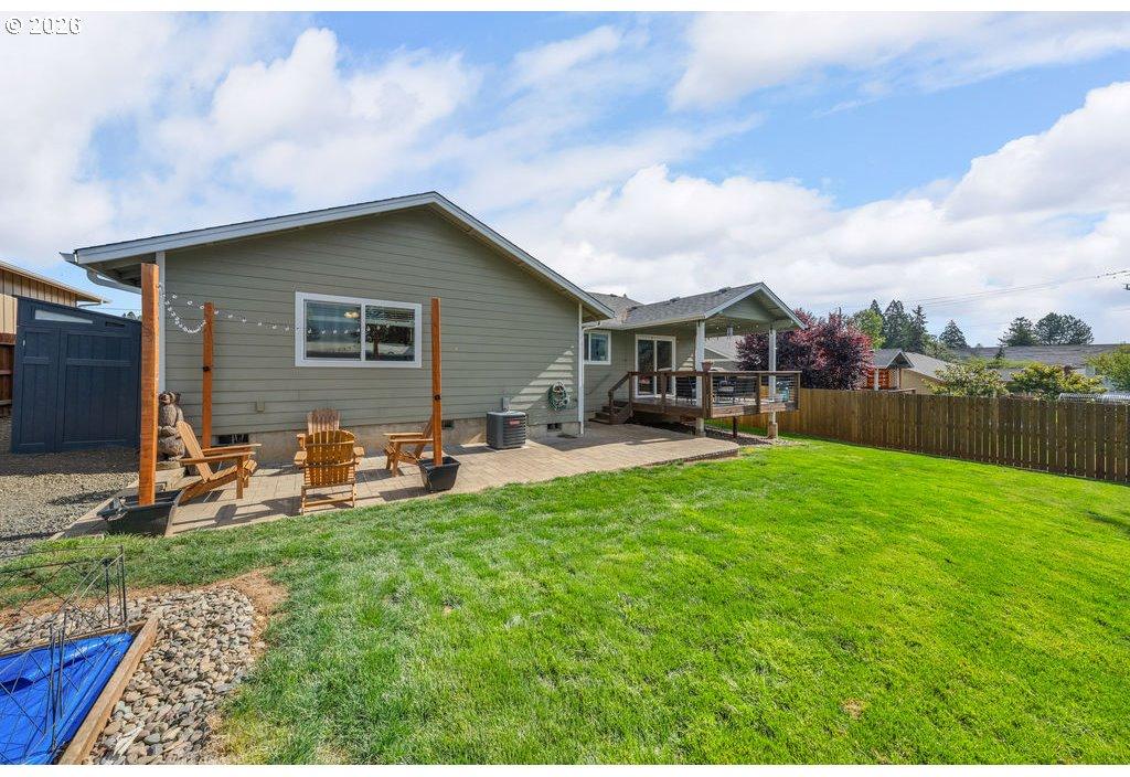 170 Addison Avenue Sutherlin, OR 97479 - Photo 33 of 39 Gallery Image 33