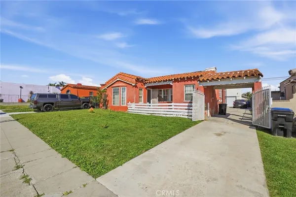$1,175,000 | 1449-1447 West 83rd Street, Los Angeles, CA 90047