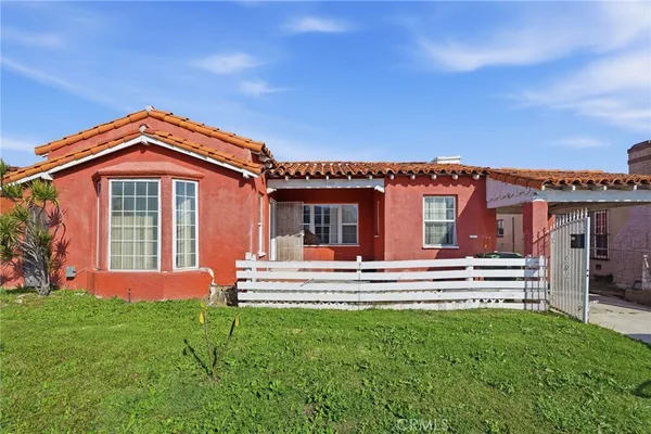 $1,175,000 | 1449-1447 West 83rd Street, Los Angeles, CA 90047