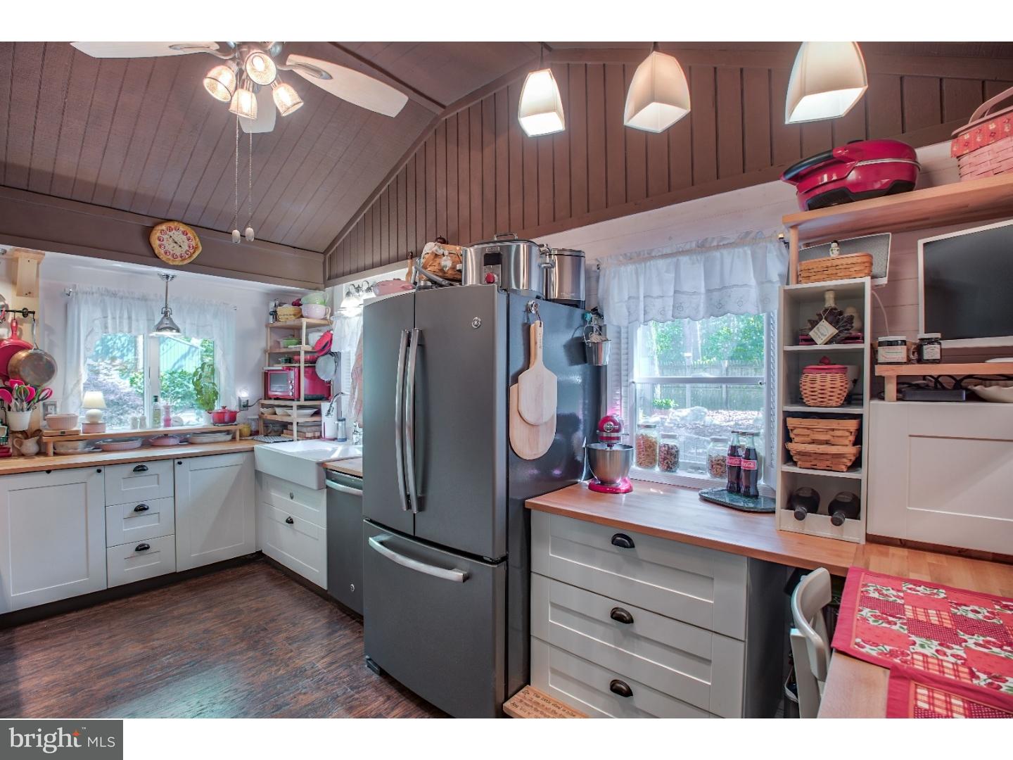42 Mount Laurel Road Hainesport, NJ 08036 - Photo 3 of 23 Kitchen