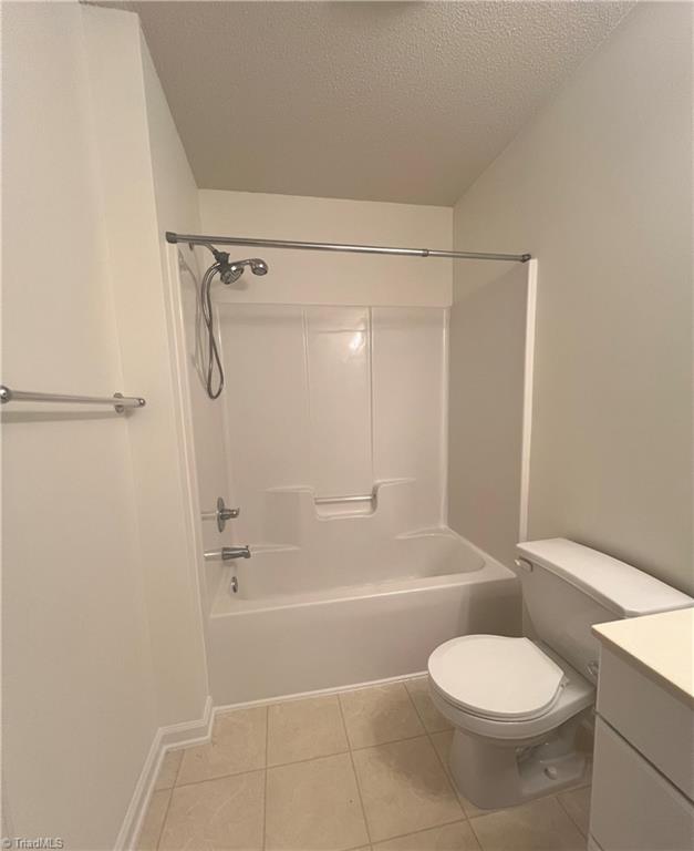 5003 Bass Chapel Road, Unit 3B Greensboro, NC 27455 - Photo 26 of 39 2nd bath