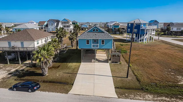 a view of a house with a patio