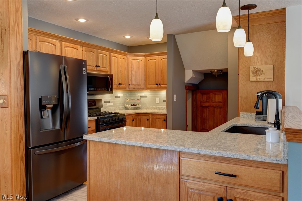 9901 Ridge Road North Royalton, OH 44133 - Photo 10 of 32 Gallery Image 10