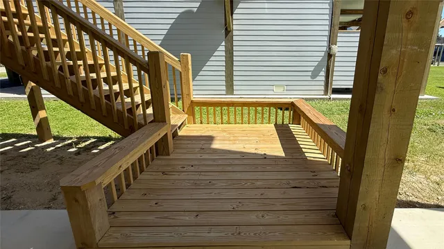 $490,000 | 865 Palmetto Drive, Crystal Beach, TX 77650