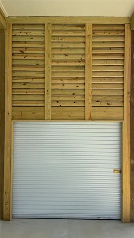 $490,000 | 865 Palmetto Drive, Crystal Beach, TX 77650