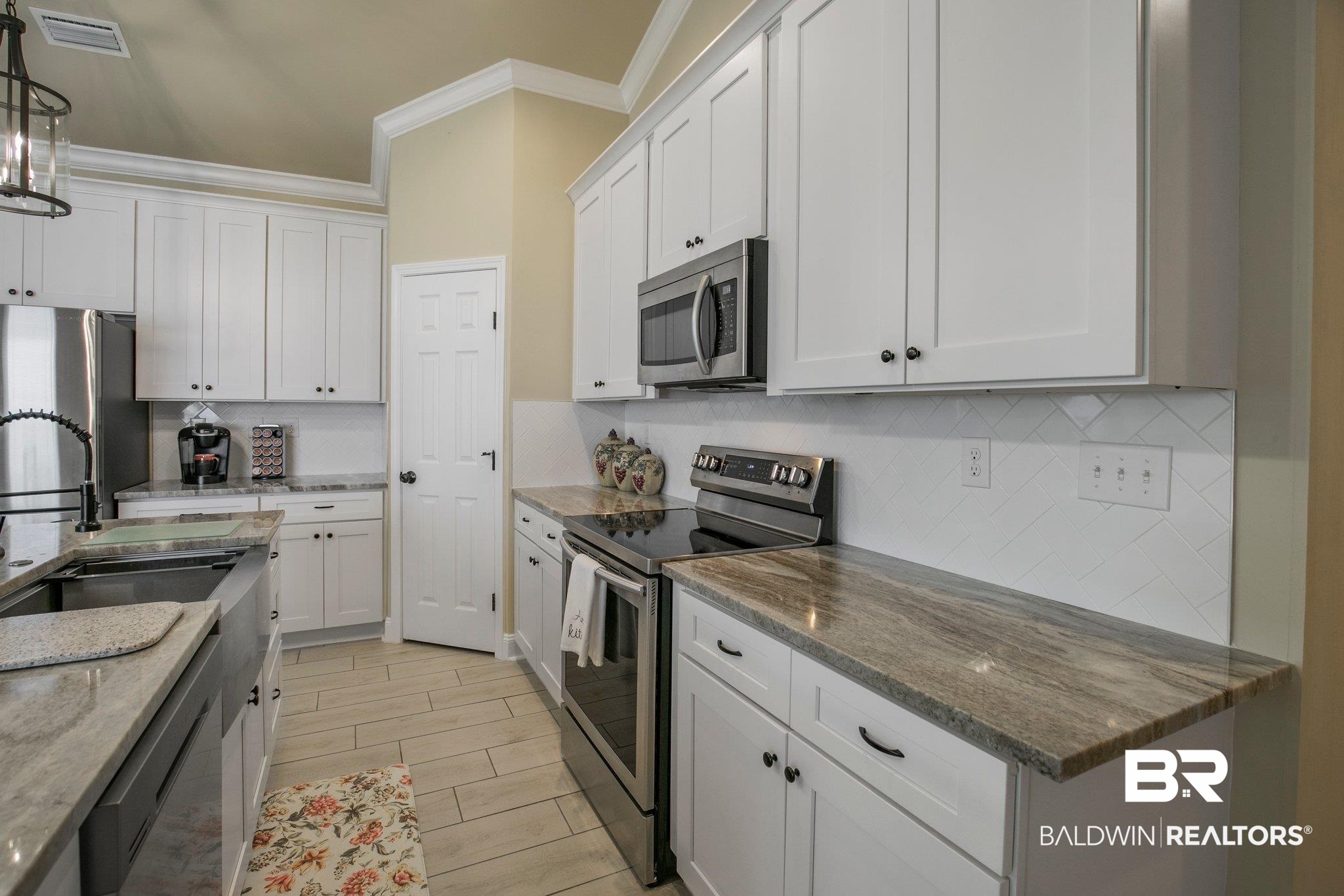 1118 Yellow Daisy Lane Foley, AL 36535 - Photo 11 of 50 Kitchen workspace