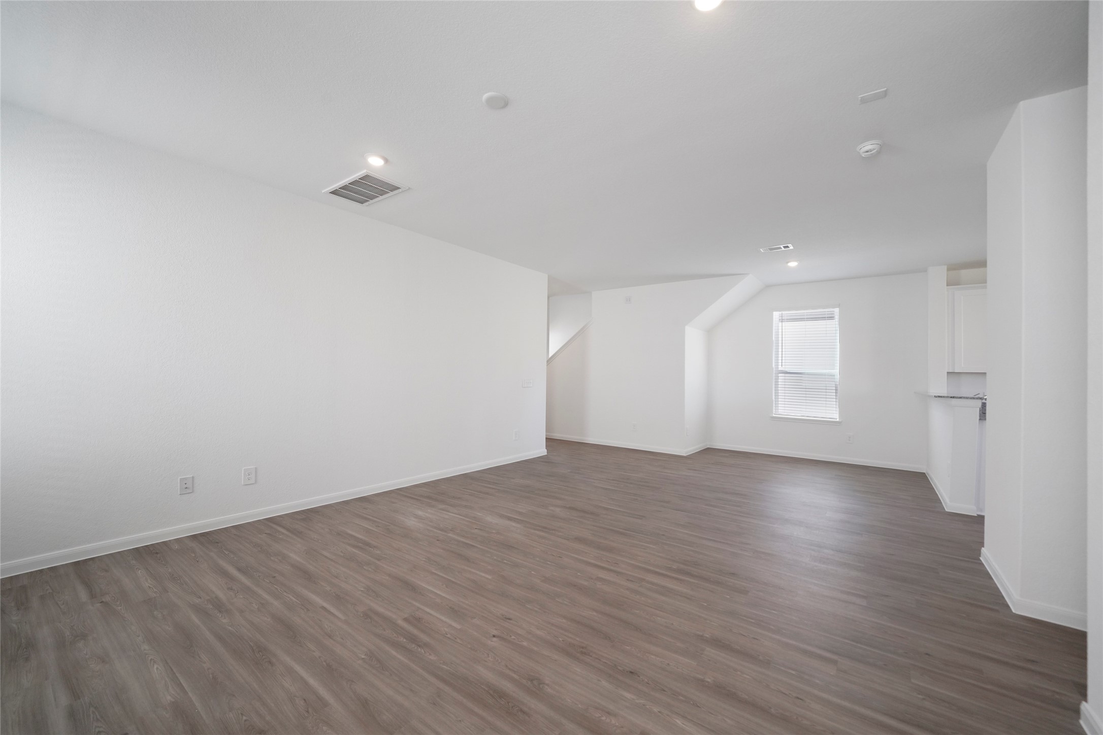 5703 Finely Run St Spring Spring, TX 77373 - Photo 5 of 25