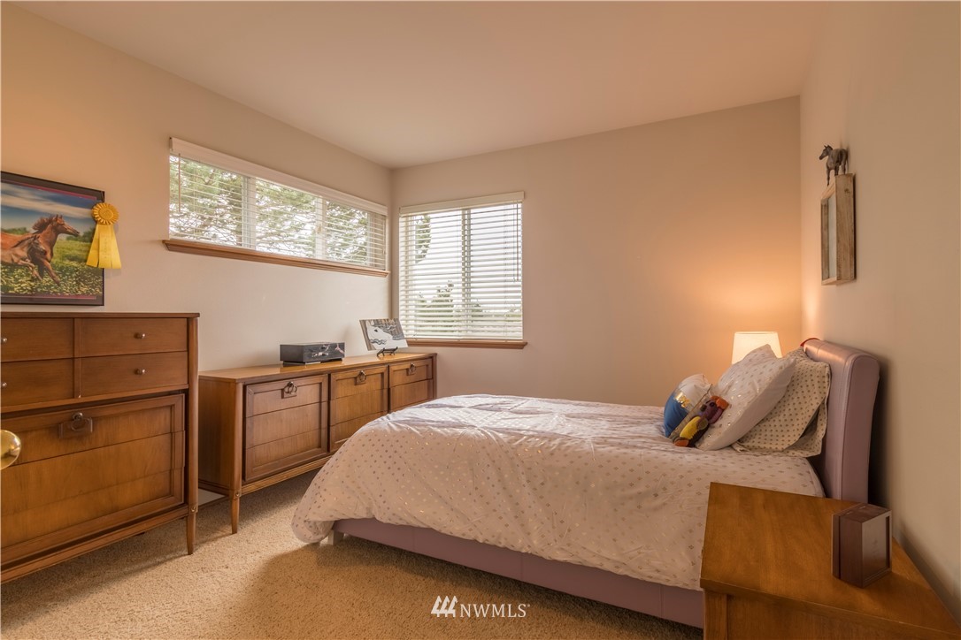 5010 Northeast 18th Court Renton, WA 98059 - Photo 21 of 25 Gallery Image 21
