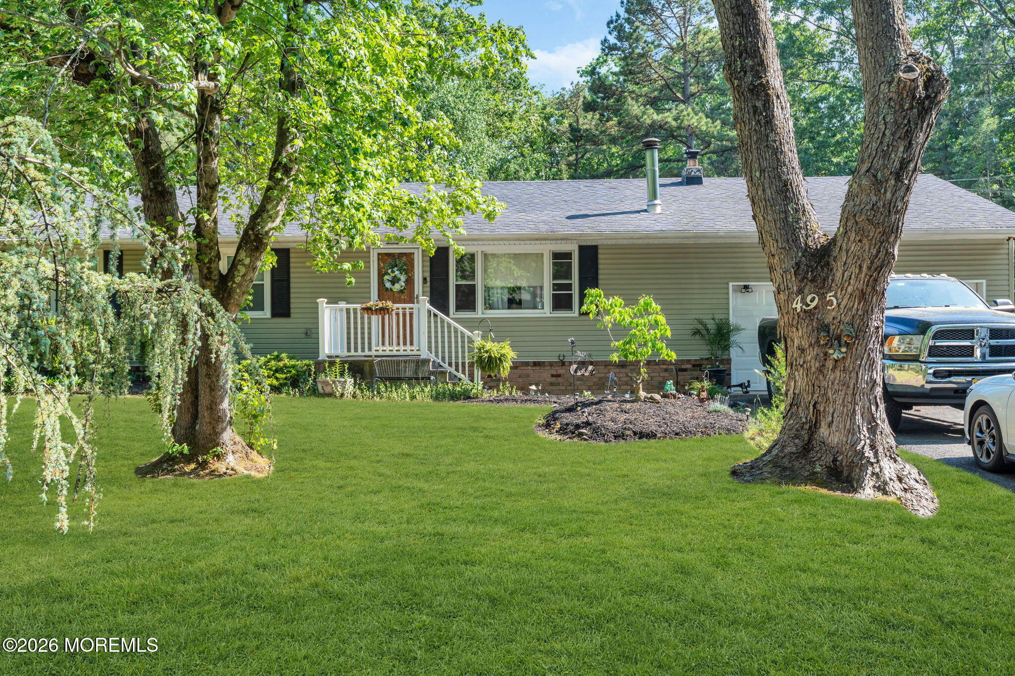 495 Cobain Road Jackson, NJ 08527 - Photo 5 of 52 4-web-or-mls-DSC02581-1