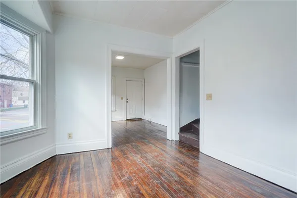 $1,600 | 459 Parsells Avenue, Rochester, NY 14609