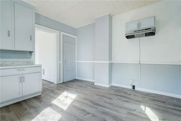 $1,600 | 459 Parsells Avenue, Rochester, NY 14609