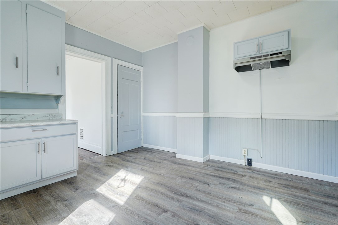459 Parsells Avenue Rochester, NY 14609 - Photo 14 of 29