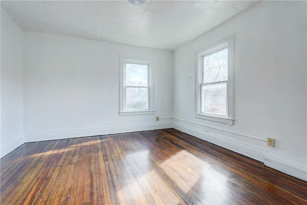 $1,600 | 459 Parsells Avenue, Rochester, NY 14609