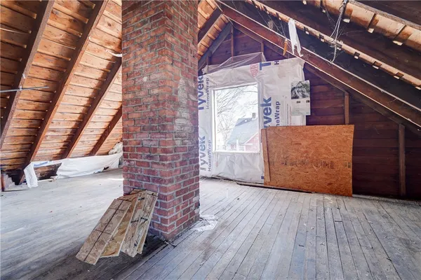 $1,600 | 459 Parsells Avenue, Rochester, NY 14609