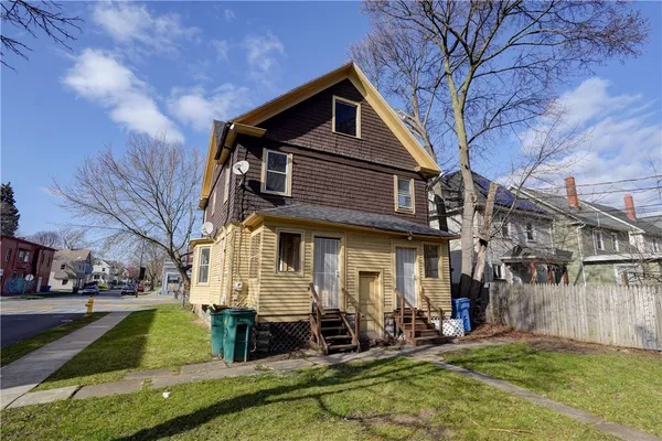 $1,600 | 459 Parsells Avenue, Rochester, NY 14609