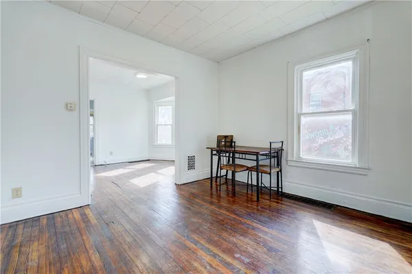 $1,600 | 459 Parsells Avenue, Rochester, NY 14609