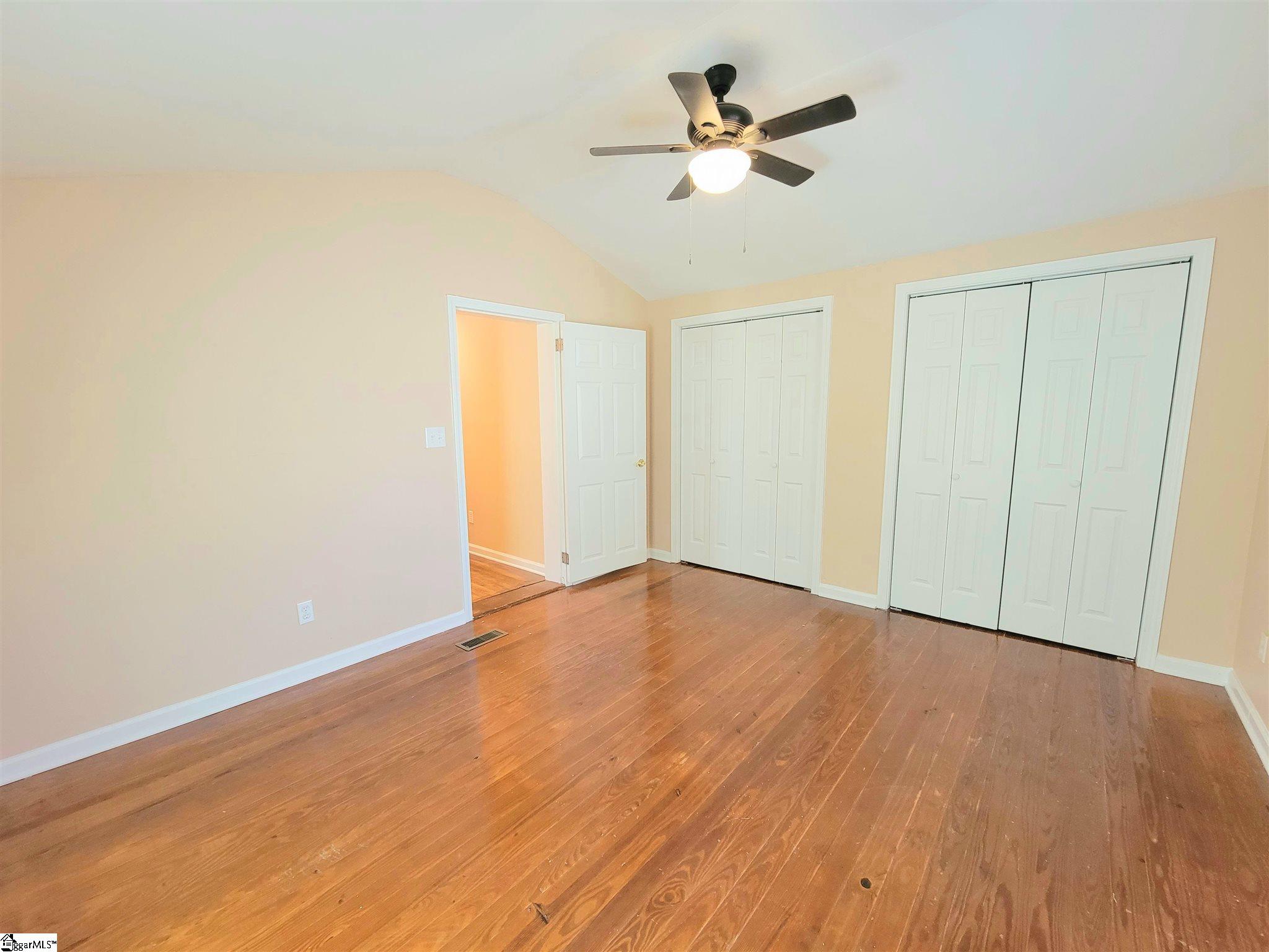 109 Freeman Bridge Road Marietta, SC 29661 - Photo 23 of 35