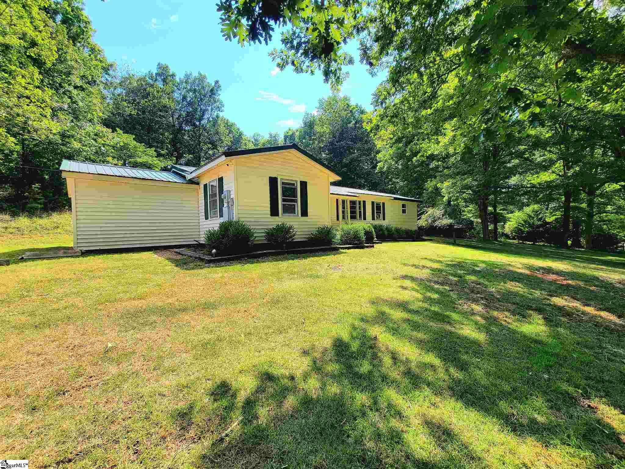 109 Freeman Bridge Road Marietta, SC 29661 - Photo 29 of 35