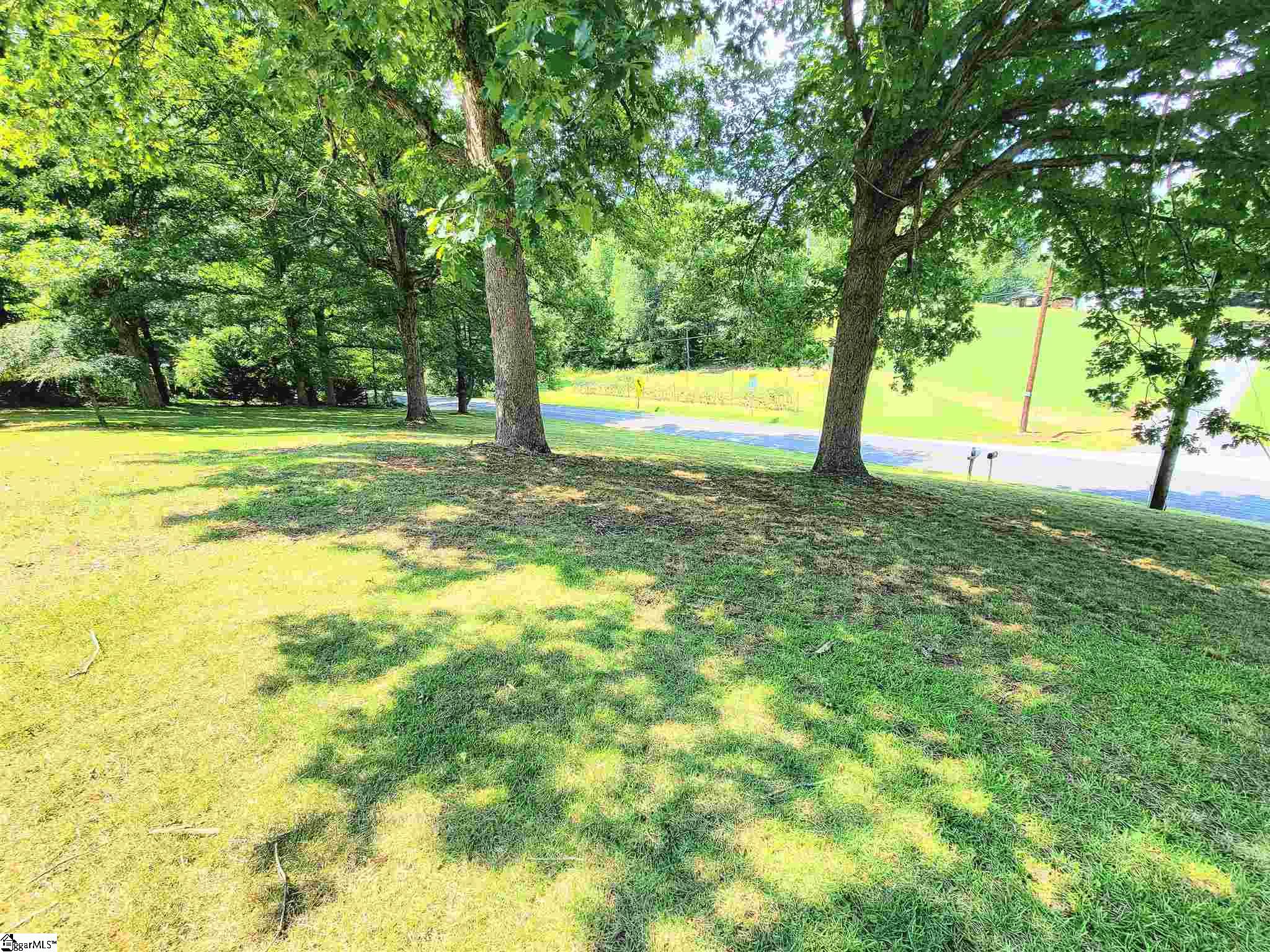 109 Freeman Bridge Road Marietta, SC 29661 - Photo 33 of 35
