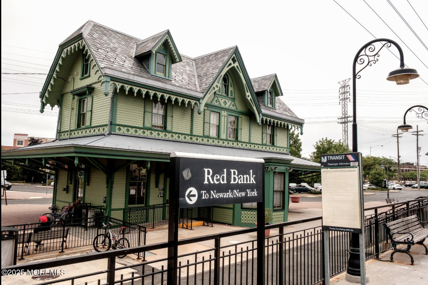 34 Rector Place Red Bank, NJ 07701 - Photo 21 of 34 a view of a building with sitting area