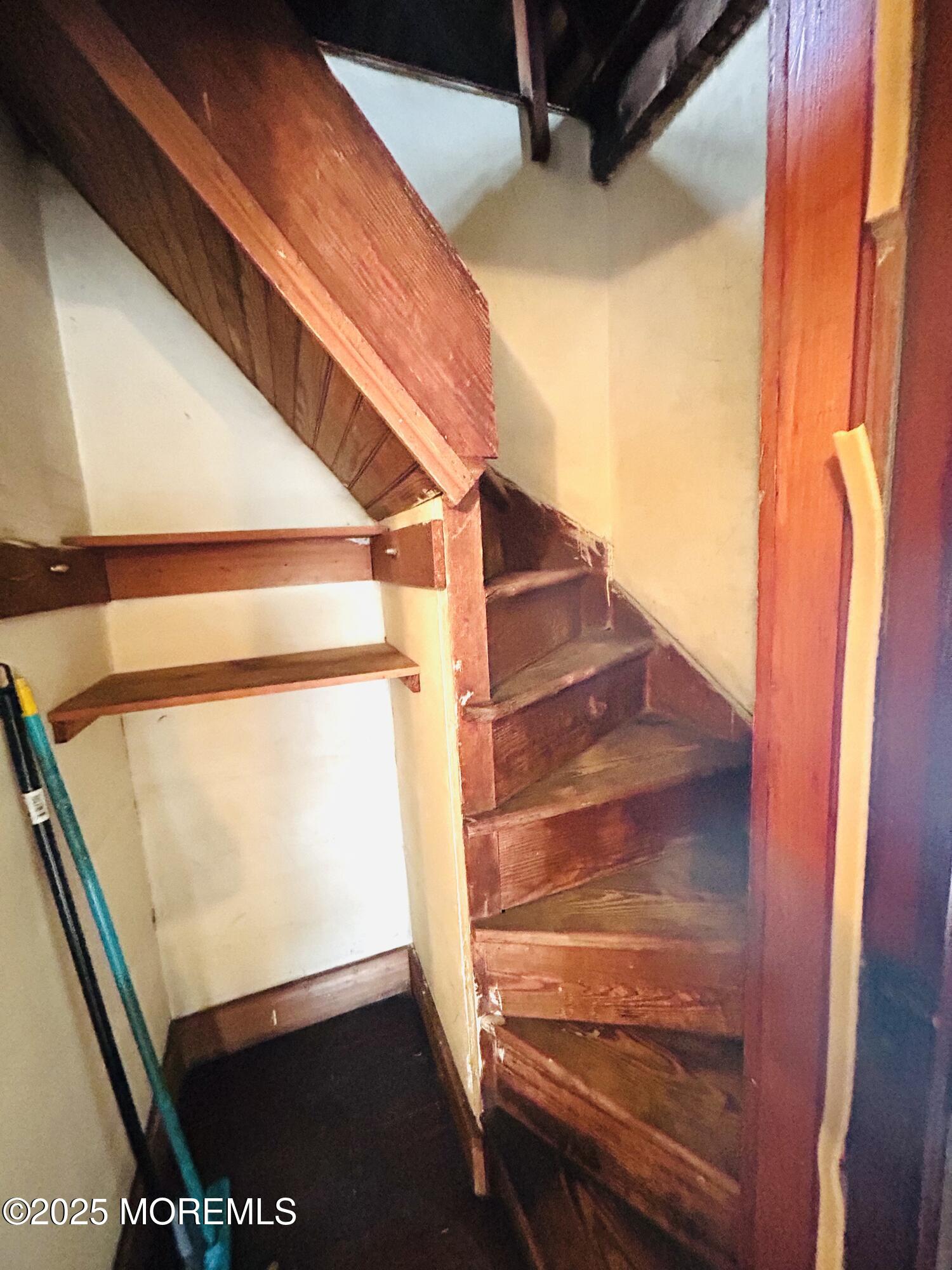 34 Rector Place Red Bank, NJ 07701 - Photo 6 of 34 a view of entryway