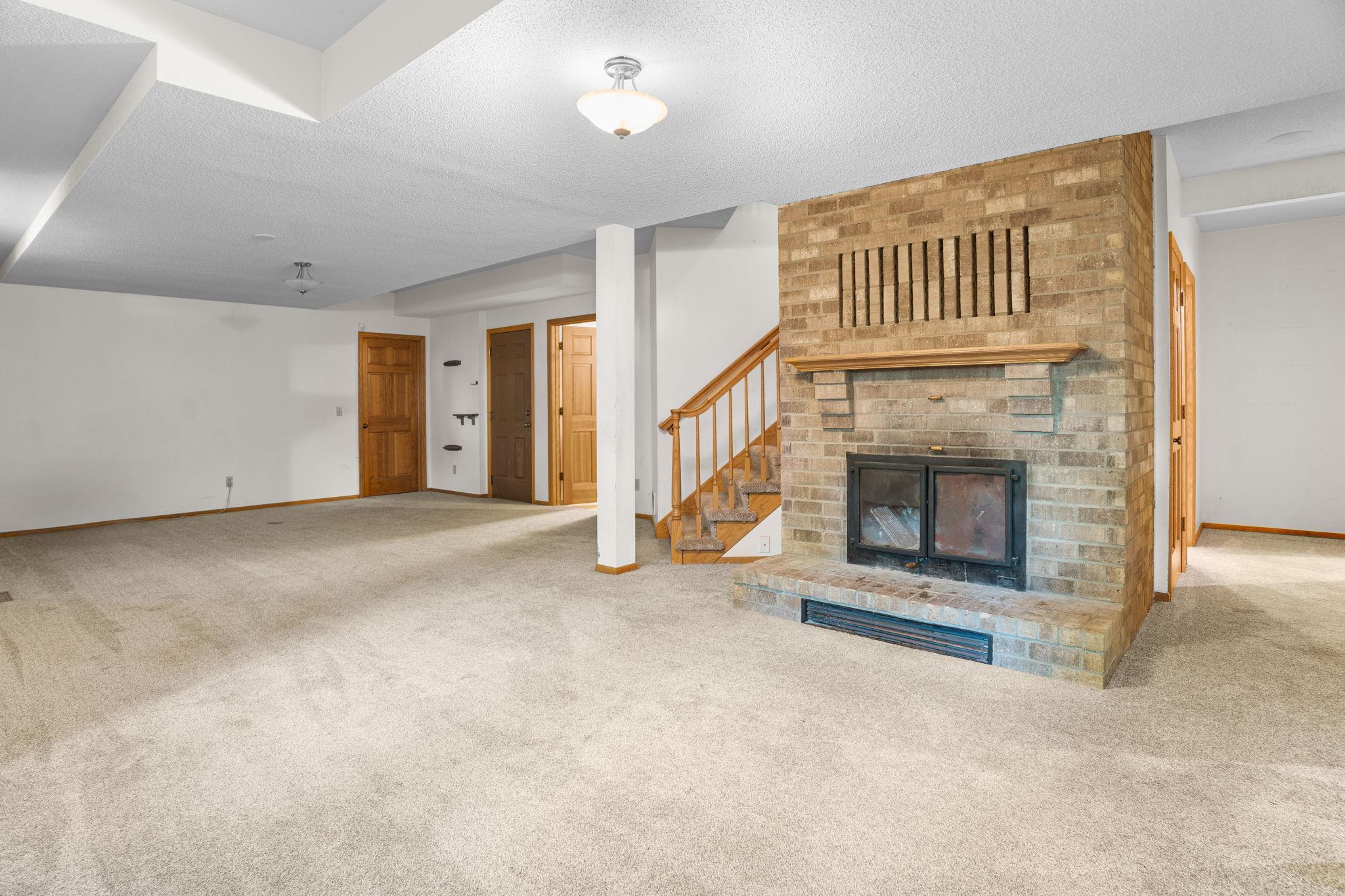 4512 Williston Road Minnetonka, MN 55345 - Photo 16 of 23